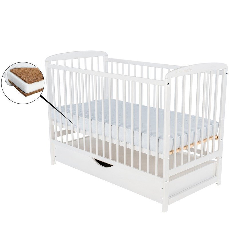 Patut din lemn bebe, 120x60 cm, Cu sertar cu capac, Din lemn de pin si mdf, Stabil si rezistent, Inaltime saltea reglabila pe 3 nivele, Laterala cu 3 bete detasabile, EN716-1, EN716-2, Alb, Babyneeds, Ola + Saltea 8 cm