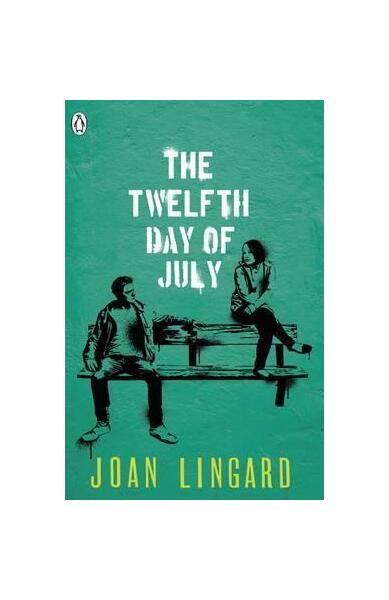 The Twelfth Day of July - Paperback brosat - Joan Lingard - Penguin Books Ltd
