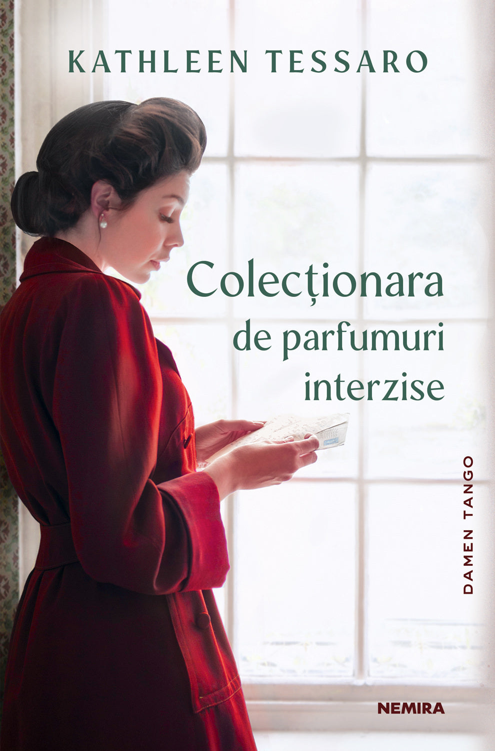 Colecționara de parfumuri interzise