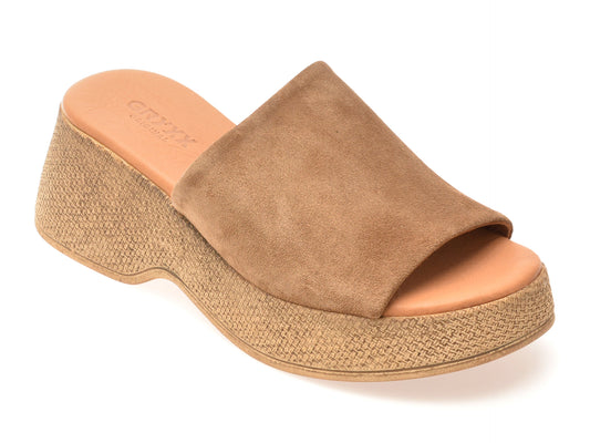 Papuci GRYXX maro, 459862, din piele intoarsa