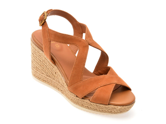 Sandale GEOX maro, D35GVC, din piele intoarsa