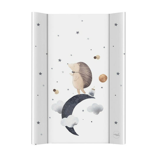 Saltea de infasat, Ceba Baby, Ultra Light, Cu Intaritura, 70x50 cm, Suprafata impermeabila, Pentru comode de infasat sau patuturi, Fara ftalati, 0 luni+, Hedgehog the Dreamer