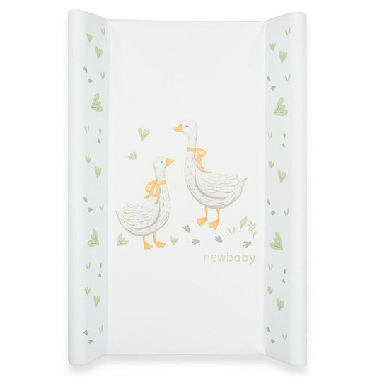 Saltea de infasat, New Baby, Goose, 50x70, Din material plastic rezistent la apa, Fara substante nocive, 0 luni+, White